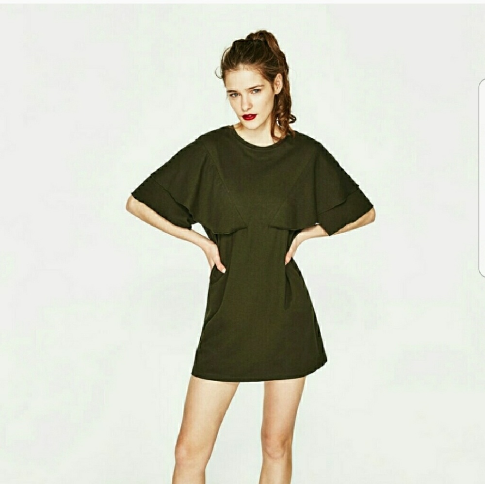 NWOT ZARA Flutter Sleeve Dress